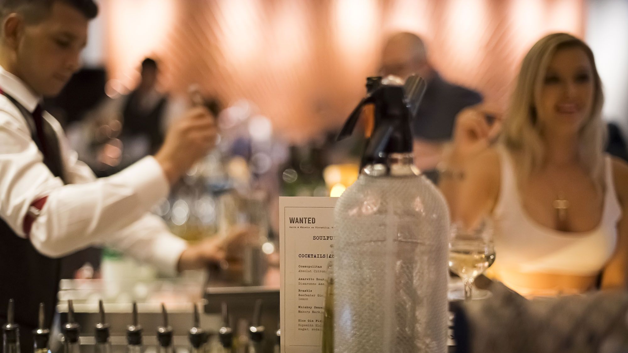 Smith and Whistle Mayfair Local Bar Sheraton Park Lane Hotel London Piccadilly